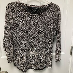 Lucky Brand black & cream bohemian,  paisley printed top, Size Small